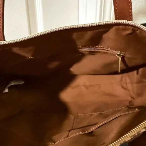Fossil Cream and Brown Women's Tote - Picture 2 of 6
